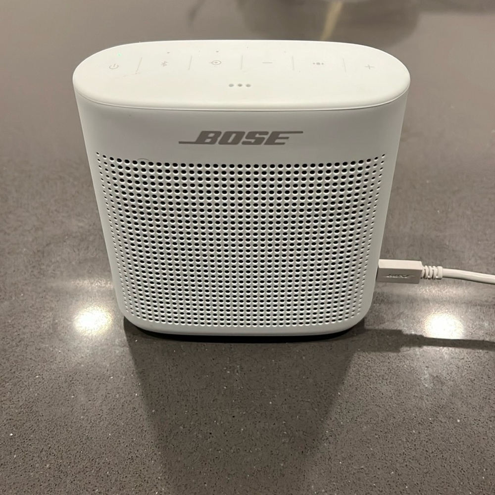 Bose Soundlink Color II